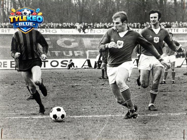 Huyền thoại Albert De Cleyn – cầu thủ ghi nhiều bàn thắng nhất trong lịch sử giải vô địch quốc gia Bỉ.